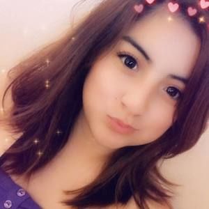 Meet your Posher, Iris